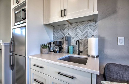 Twin Falls Wohnung | Steps to the Canyon Rim w/Fast Wi-Fi & EV Charging