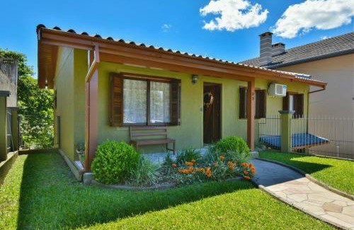 C A I C Haus | Stillo Gramado Dutra com café da manhã