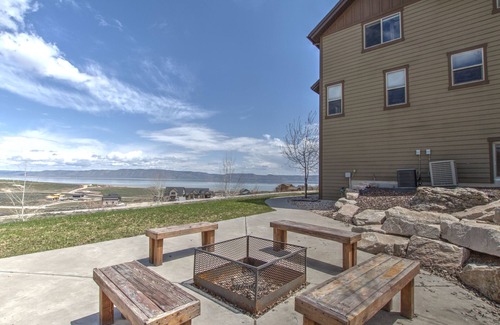 Fish Haven Haus | Stokes Casa - Perfect for large groups, with pool, hot tub & beach access!