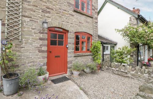 Weobley Haus | Stone Cottage