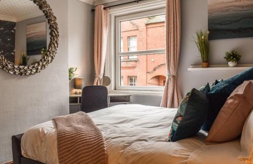 Leek Haus | Stonesthrow Townhouse