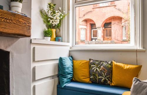 Leek Haus | Stonesthrow Townhouse