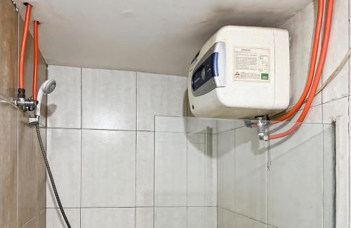 East Jakarta Wohnung | Strategic MTH Square Apt 1BR Pool & Gym