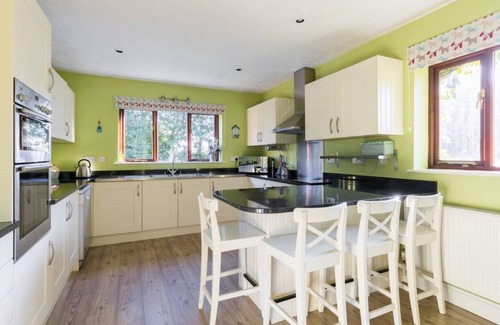 Upton Snodsbury Haus | Stratford House - perfekter Treffpunkt für bis zu 16 Freunde und Familie