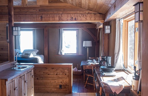 Mount Horeb Sonstige | Straw clay sauna house on organic farm