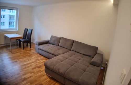 Neulerchenfeld Wohnung | Stressless City Apartment Vienna
