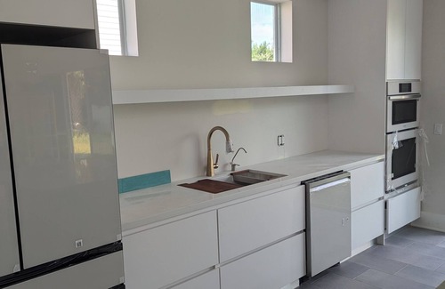 Ormond-by-the-Sea Villa | Striking Villa - Catagory 5 - w/ pool, WiFi in fantastic Ormond Beach