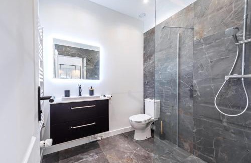 Saint-Cyr-l'Ecole Wohnung | Studio équipé, gare à 200m, entre Versailles et SQY