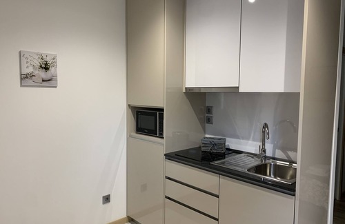 Le Pin Haus | STUDIO 11 - Quiet ground floor, sleeps 1 to 2