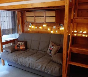 Torcy Wohnung | Studio 19 m2 à louer au Mont-Dore