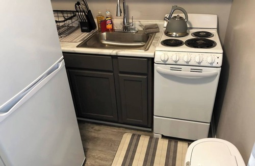 Oswego Wohnung | Studio| 2 min drive to Downtown Oswego
