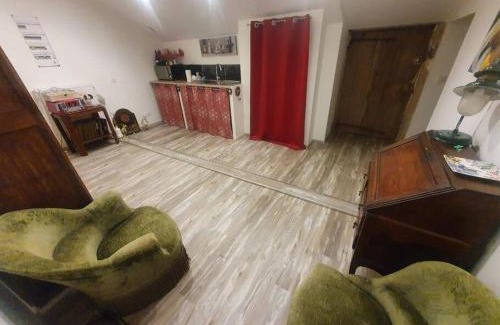 Marboz Wohnung | studio 2 spacieux 1à4 pers