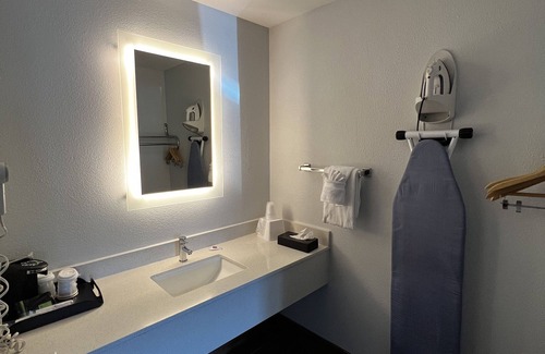 Flagstaff Hotel | Studio 6 Suites – Flagstaff, AZ