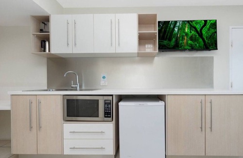 North Ward Haus | Studio 810 - Idyllic Location With Views