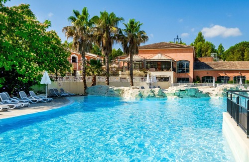 Fayence Wohnung | Ferienwohnung 'Domaine De Fayence' mit Gemeinschaftspool, WLAN und Klimaanlage