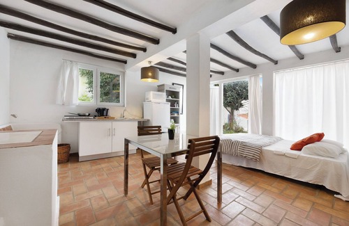 Ferragudo Wohnung | Einzimmerapartment 'Es Mohol' mit Gemeinschaftsterrasse, Gemeinschaftsgarten und WLAN