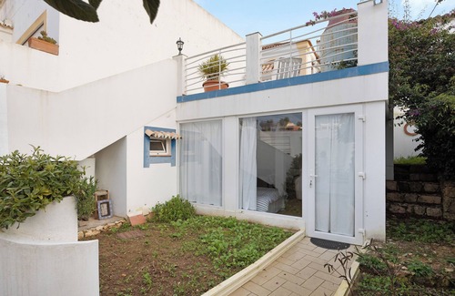 Ferragudo Wohnung | Einzimmerapartment 'Es Mohol' mit Gemeinschaftsterrasse, Gemeinschaftsgarten und WLAN