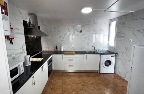 Canical Wohnung | Einzimmerapartment 'Estúdio Home Away From Home' mit WLAN