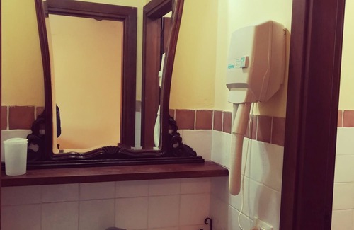 Lidarno Sonstige | Studio apartment for 3 people in front of the pond