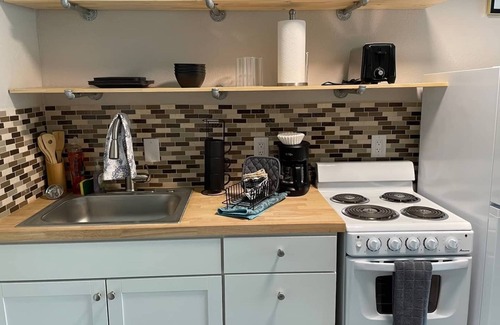 Nob Hill Wohnung | Studio Apartment near UNM, several hospitals and Nob Hill.