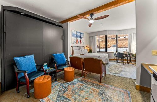 Crested Butte Haus | Studio at Grand Lodge Hot Tub Pool Pet Friendly