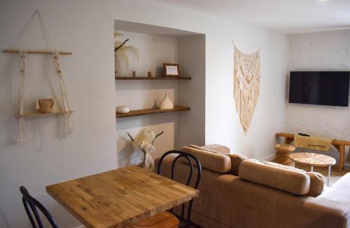 Dole Wohnung | Studio au Moulin " La Plage " Vue unique sur la Petite Venise