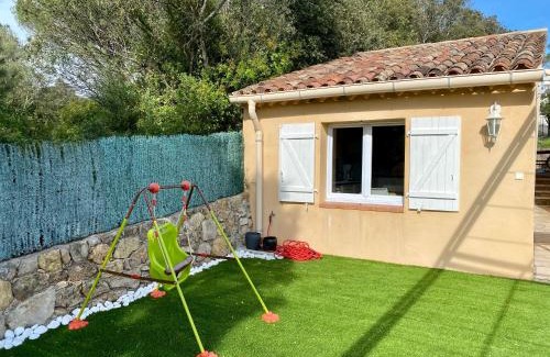 Carces Wohnung | Studio avec une belle terrasse Pour les amoureux