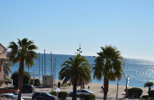 Frejus Plage Wohnung | Studio cabine bord de mer, 4 pers, terrasse, rés. calme - FR-1-226A-57