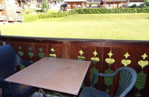 Les Gets Wohnung | Studio cabine lumineux aux Gets, 4 pers, proche piste et commerces, parking privé - FR-1-802-58