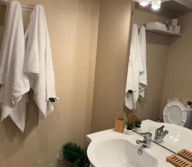 Pasteur Wohnung | Studio confortable avec vue