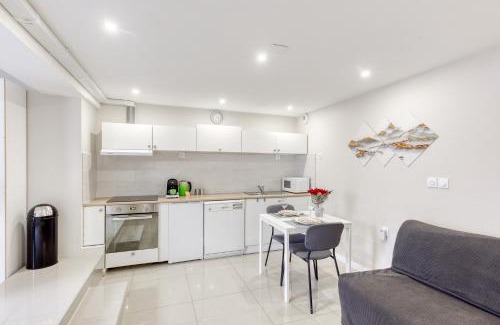 Les Stades Wohnung | Studio cosy - 35m2 - Paris -Disneyland - Rer A