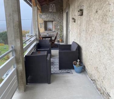 Touille Wohnung | Studio dans ferme en rénovation