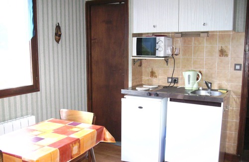 Foncine-le-Bas Wohnung | Studio für zwei Personen im Erdgeschoss des Hauses der Eigentümer