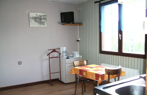 Foncine-le-Bas Wohnung | Studio für zwei Personen im Erdgeschoss des Hauses der Eigentümer
