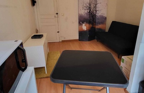 Batignolles Wohnung | Studio in the Heart of Paris