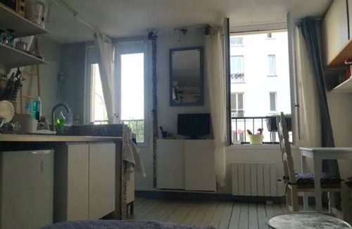 Belleville Wohnung | Studio Lumineux Dans le Quartier de Belleville