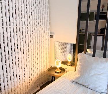 Clamart Wohnung | Studio Luxe - Vue Tour Eiffel - Proche Paris & Versailles