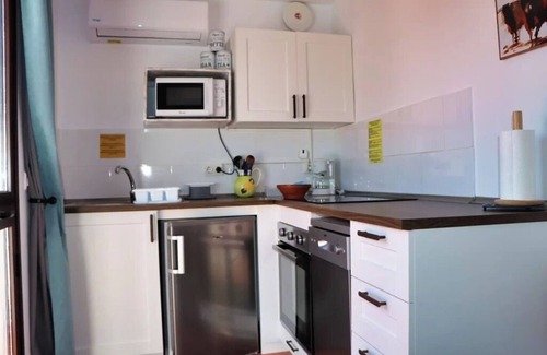 Benamocarra Wohnung | Studio Marome - Spacious studio with private terrace and panoramic views