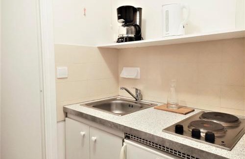 Aix-les-Bains City Center Wohnung | Studio moderne à Aix-les-Bains, proche centre-ville et Thermes, avec balcon et fibre optique ! - FR-1-555-37
