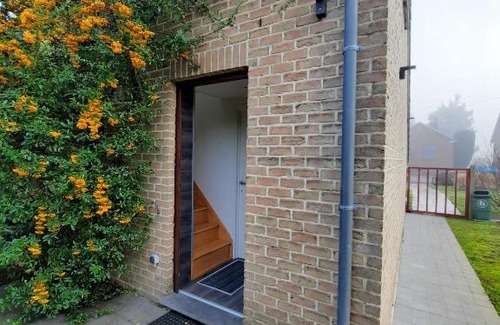 Braine-le-Comte Wohnung | Studio neuf côté campagne agréable à vivre.