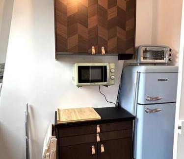 Saint-Fargeau Wohnung | Studio Neuf, Calme, Lumineux, 8e etage
