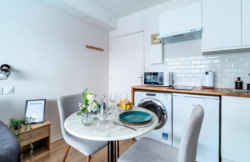 Le Chesnay Wohnung | Studio neuf et équipé - 1/2 pers Proche Versailles