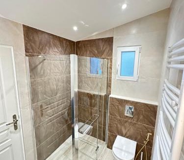 Poligny Wohnung | Studio neuf très calme