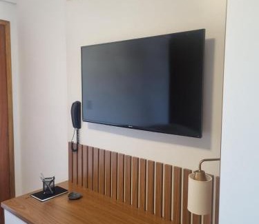 Fabricas Wohnung | Studio novo com ambiente acolhedor