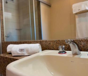 Macae Wohnung | Studio pé na areia, vista, internet e ar