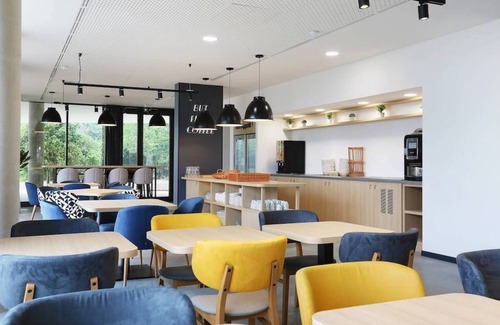 Blagnac Wohnung | Studio près de l'Aéroport avec Accès Hammam +WIFI!