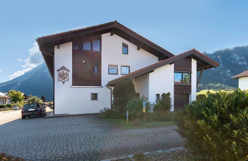 Kreuzfeld Wohnung | Studio 'Sophia Inzell - Neu' mit Bergblick und WLAN