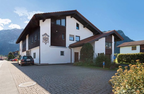 Kreuzfeld Wohnung | Studio 'Sophia Inzell - Neu' mit Bergblick und WLAN