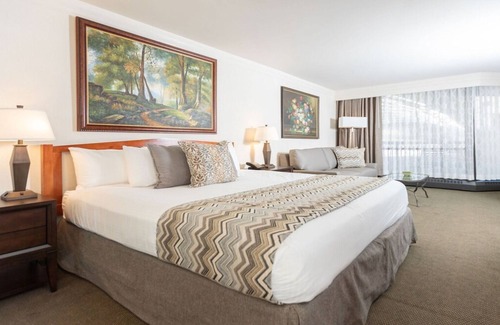 Salt Lake Mountain Resorts Resort | Studio - The Cliff Club at Snowbird - Full Resort Access