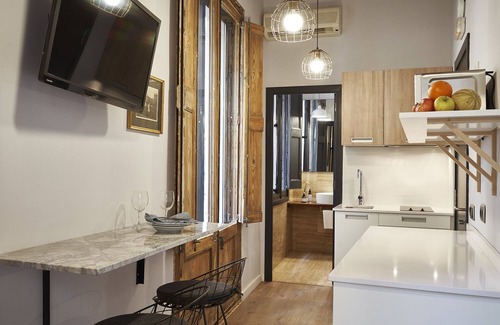 Gothic Quarter Wohnung | Top-Wohnung mit Balkon im Zentrum